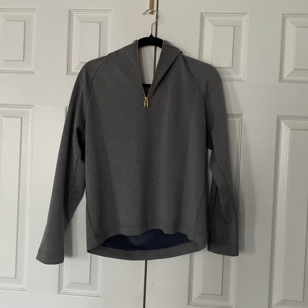 Gorgeous New Halston gray long-sleeve top, size S